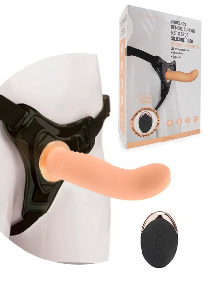 Женский вибрострапон со съемной насадкой и пультом ДУ Женский вибрострапон со съемной насадкой и пультом ДУ