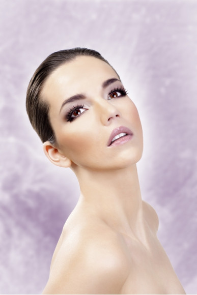 Короткие черные ресницы с отдельными длинными ресничками Deluxe Короткие черные ресницы с отдельными длинными ресничками Deluxe