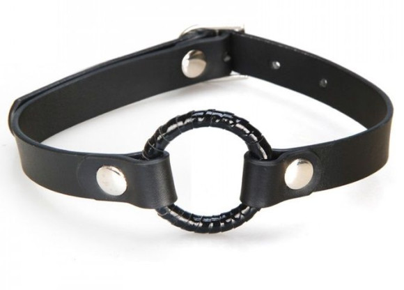 Чёрный кляп с кольцом Чёрный кляп с кольцом