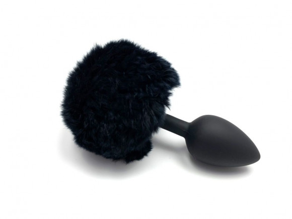 Черная анальная пробка с пушистым хвостиком зайки