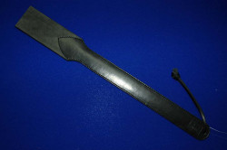 Чёрная шлёпалка-хлопушка - 50 см.