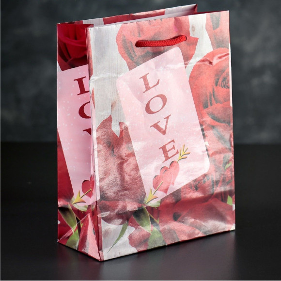 Подарочный пакет  Любовь  - 23 х 18 см.